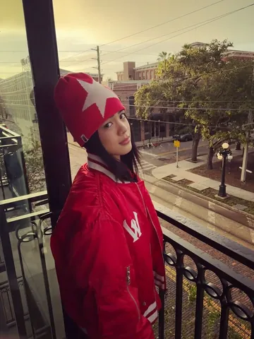 nianaguerrero Instagram post about Weekend activities