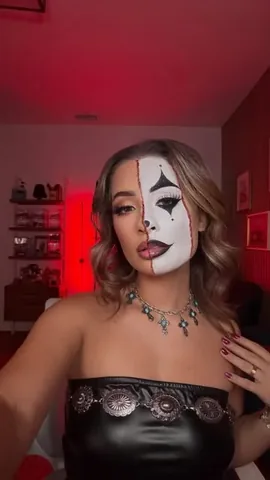 nicolconcilio Instagram post about Halloween makeup