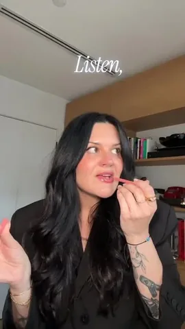 nicolettemason Instagram post about Perimenopause education