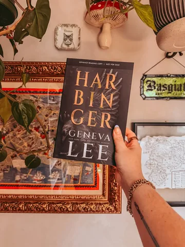 nightc0urt Instagram post about Harbinger current read