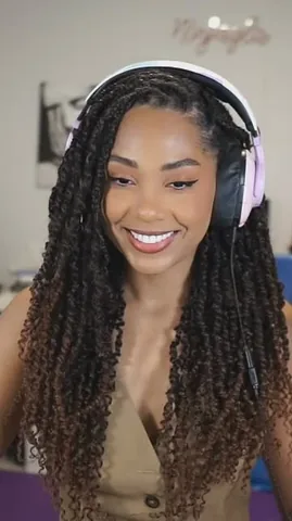 ninjayla Instagram post about Apex Legends gameplay