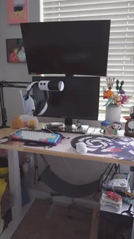 nishgames Instagram post about Gaming desk upgrade