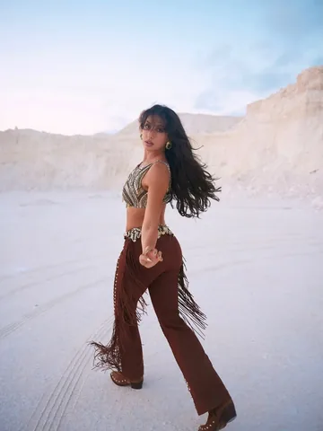 norafatehi Instagram post about Personal photo set