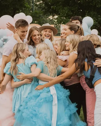 notenoughnelsons Instagram post about Family announcement