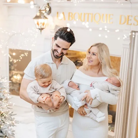 nunoantunes_ Instagram post about Family Christmas