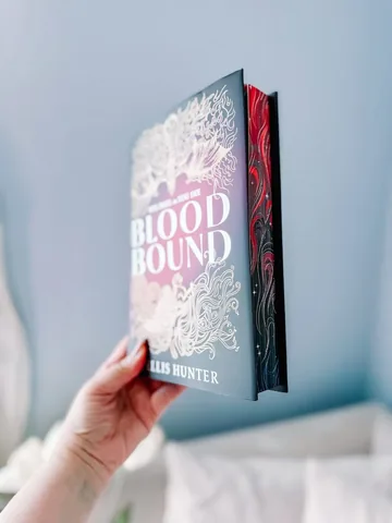 nurse_bookie Instagram post about Fantasy romance book feature