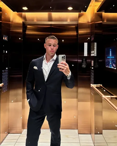oliverforslin Instagram post about Personal style