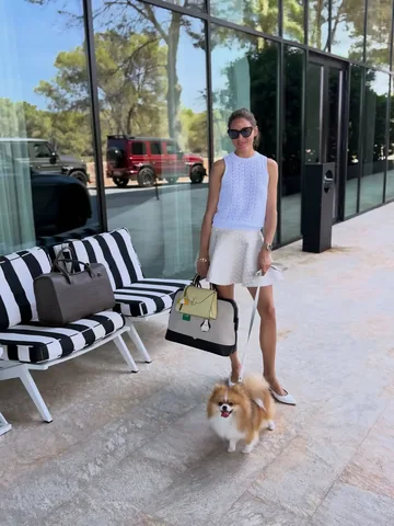 oliviapalermo Instagram post about Summer fashion