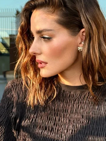 oliviapalermo Instagram post about Paris lifestyle