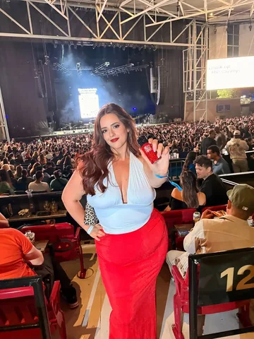 oliviasworld95 Instagram post about Concert event