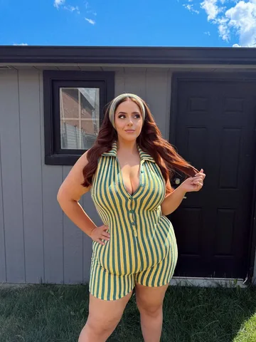 oliviasworld95 Instagram post about Plus size fashion