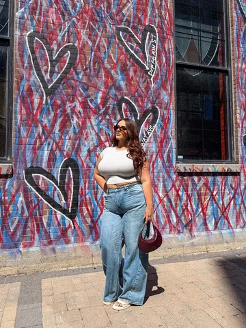 oliviasworld95 Instagram post about Plus size fashion