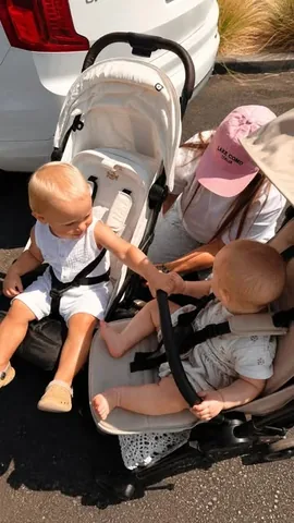 olja_khaneichuk Instagram post about Park outing