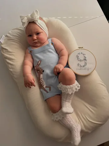 olja_khaneichuk Instagram post about Baby milestone