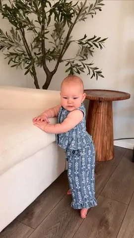 olja_khaneichuk Instagram post about Baby shopping