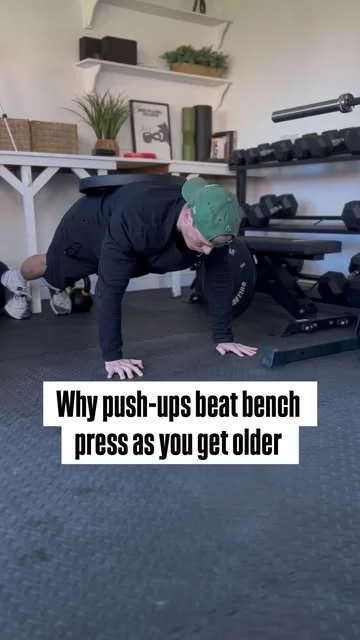 olliethompsonhealth Instagram post about Shoulder blade mobility