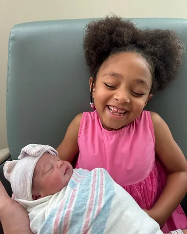 olympiaohanian Instagram post about Sister bonding