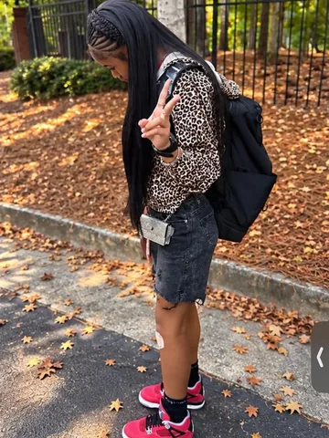 only_one_tamya Instagram post about Fashion or visual mood