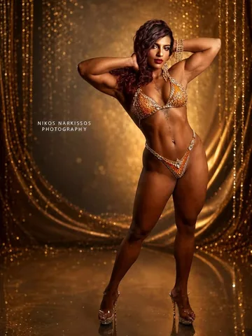 osho_thefitqueen Instagram post about Fitness photography