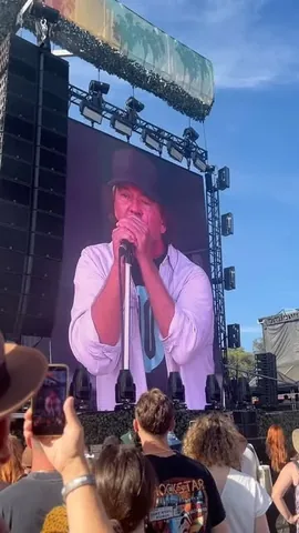 ourlivelytribe Instagram post about OhanaFest performance clarification