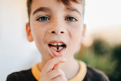 ourlivelytribe Instagram post about Child losing a tooth