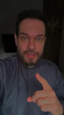 padreadrianozandona Instagram post about Consagração do dia
