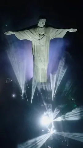 padre.guilherme Instagram post about Faith based music performance