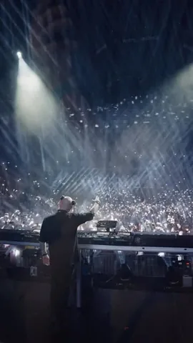 padre.guilherme Instagram post about Faith and music performance
