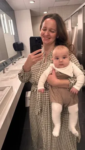 pehotinalifestyle Instagram post about Wedding ring replacement