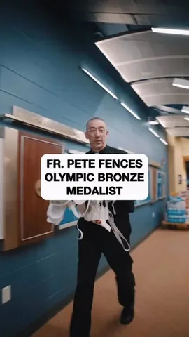 petecsc Instagram post about Notre Dame fencing