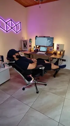 peterpandev Instagram post about Ergonomic chair showcase