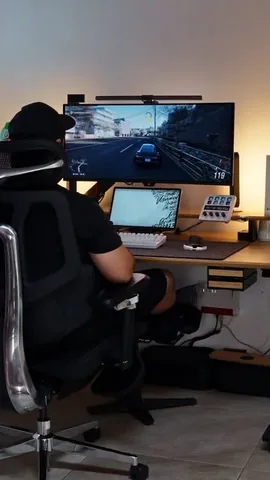 peterpandev Instagram post about Gaming monitor review