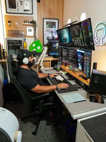 peterpandev Instagram post about Home studio update