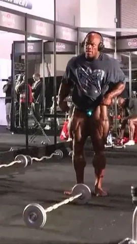 philheath Instagram post about Olympia posing preparation