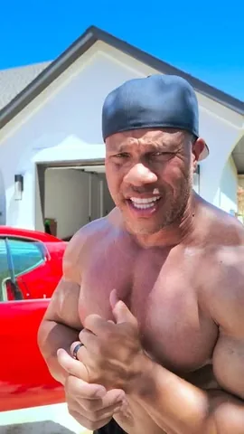 philheath Instagram post about Bodybuilding
