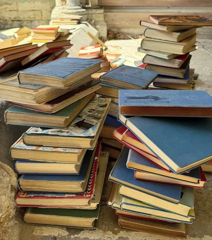 places_and_books Instagram post about Memorized poetry