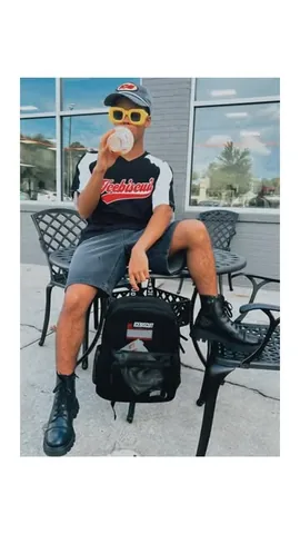 princeandthebaker Instagram post about Summer fashion modeling