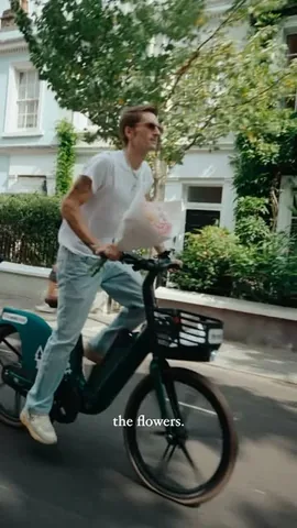 proudlock Instagram post about Fragrance
