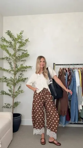 rachelkaejenkins Instagram post about Amazon early fall outfit