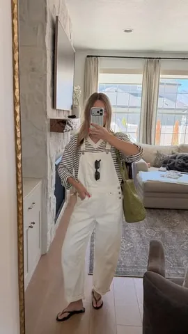 rachelkaejenkins Instagram post about Early fall outfit