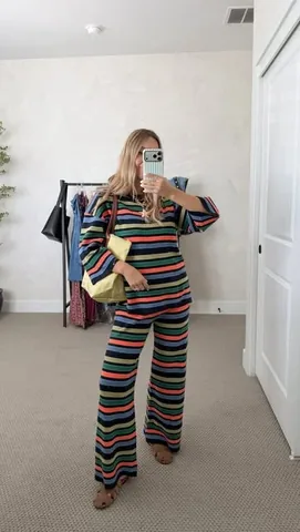 rachelkaejenkins Instagram post about Amazon knit set