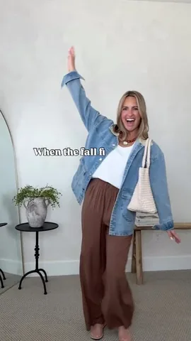rachelkaejenkins Instagram post about Amazon fall outfit