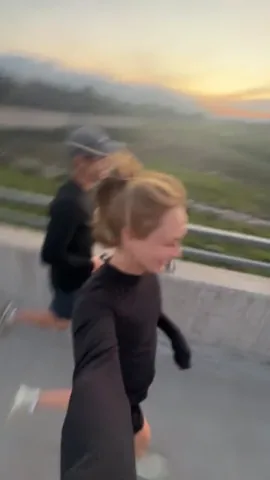 rachelleswannie Instagram post about Running nutrition