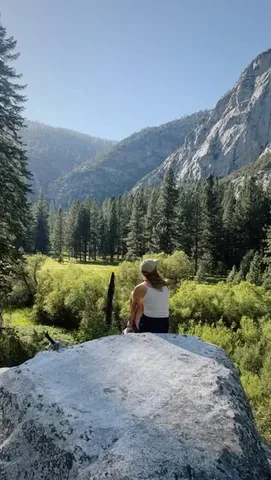 rachelleswannie Instagram post about Hiking navigation