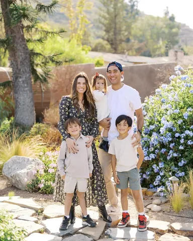 rachelmking Instagram post about Thanksgiving