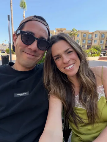 Rachel King Instagram post thumbnail