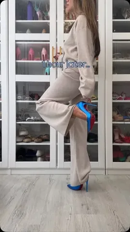 rachelvogttrends Instagram post about Footwear test