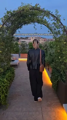 rachhloves Instagram post about Travel scenery