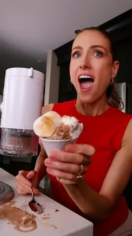 rachhloves Instagram post about Frozen s'more recipe