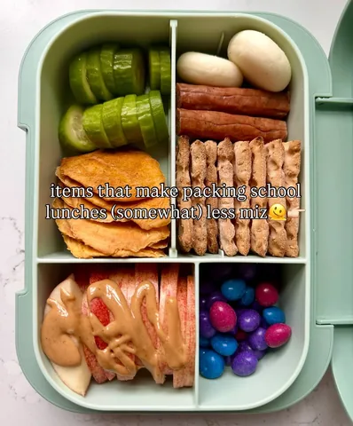 rachlmansfield Instagram post about School lunch planning